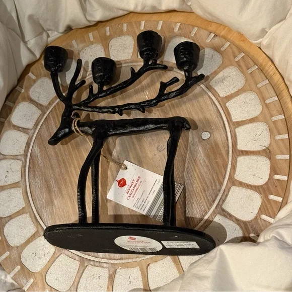 New Merry moments Stag Sculpted Reindeer Centerpiece Candleholder New 🦌 - Picture 3 of 10